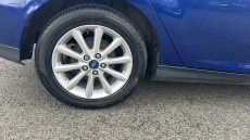 Ford Focus 1.0 EcoBoost 125 Titanium 5dr Petrol Hatchback